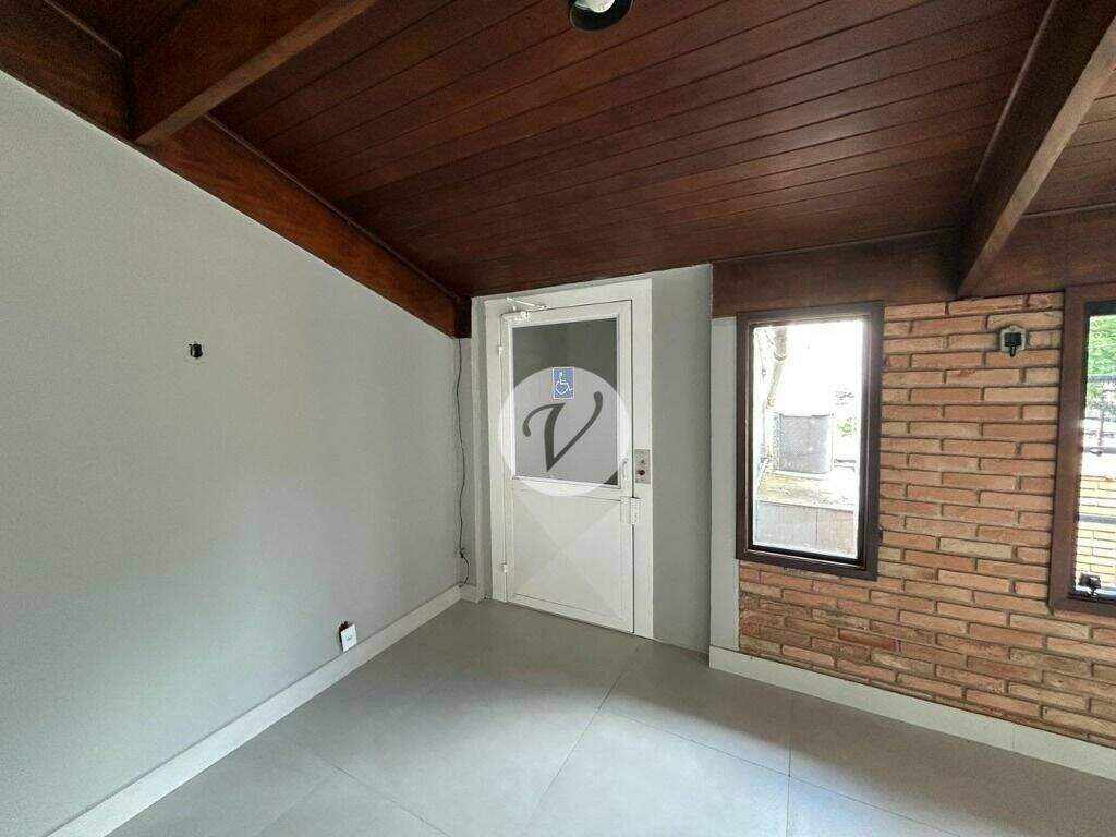 Casa para aluguel no Centro: 