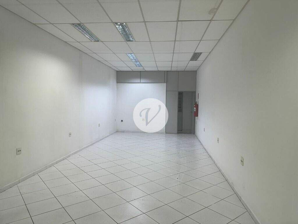 Salão para aluguel no Centro: 