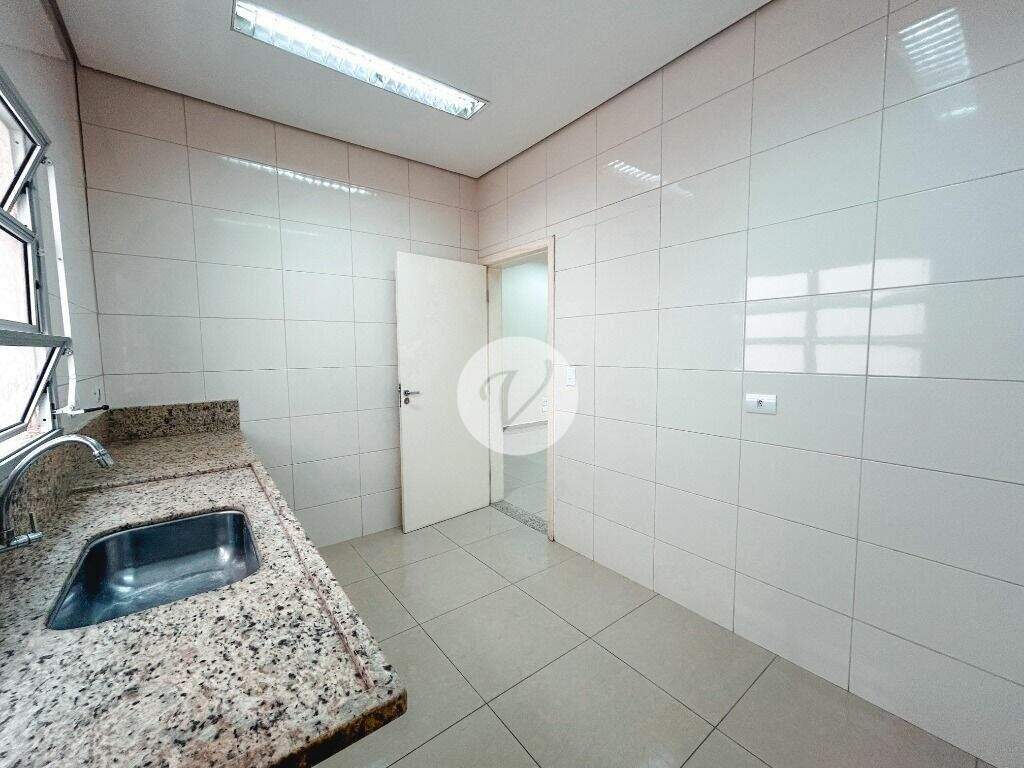 Prédio para aluguel no Jardim: 