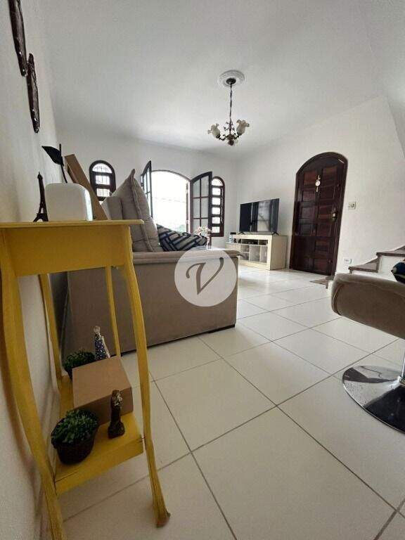 Sobrado para aluguel no Vila Valparaíso: 