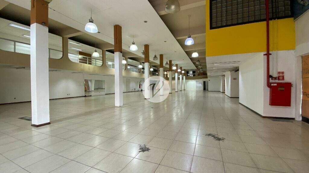 Salão para aluguel no Centro: 