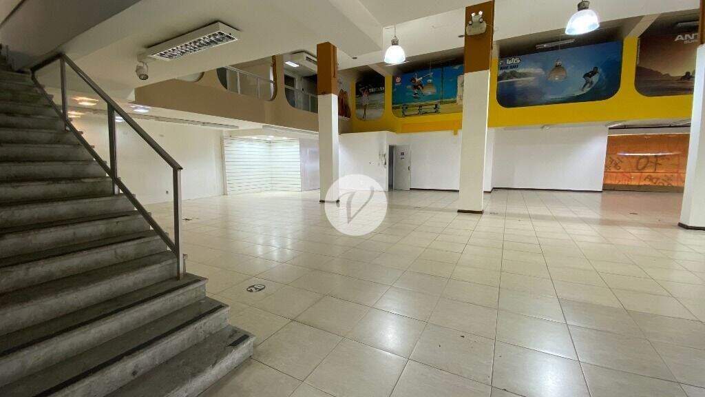 Salão para aluguel no Centro: 