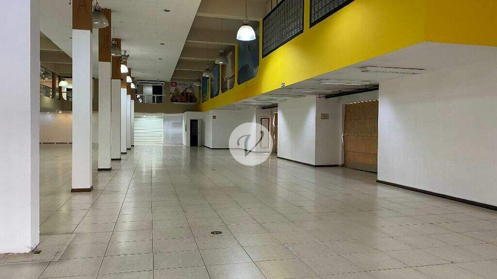 Salão para aluguel no Centro: 