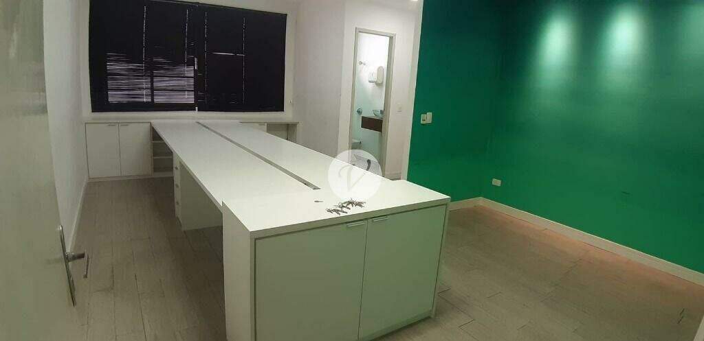 Sala para aluguel no Centro: 