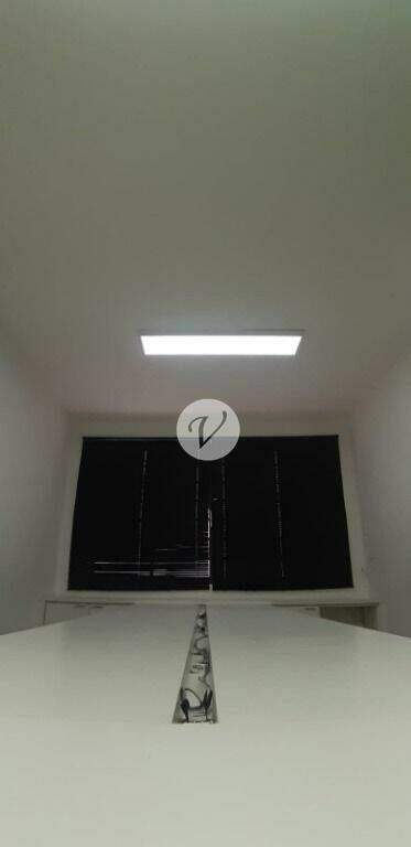 Sala para aluguel no Centro: 