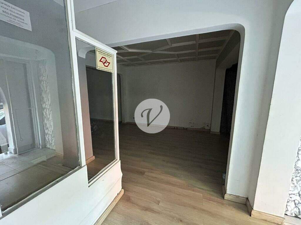 Sobrado para aluguel no Centro: 