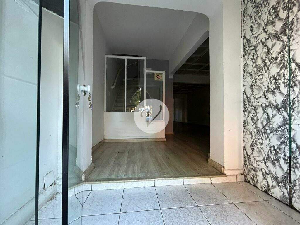 Sobrado para aluguel no Centro: 