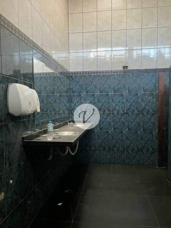 Salão para aluguel no Centro: 