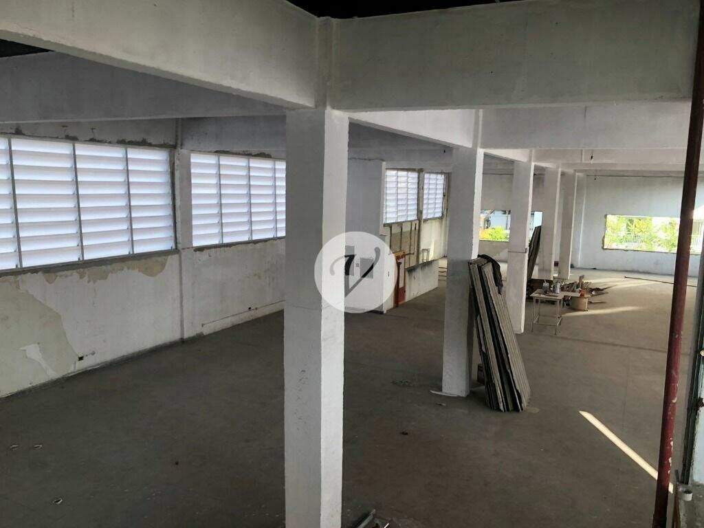 Galpão para aluguel no Vila Santa Luzia: 