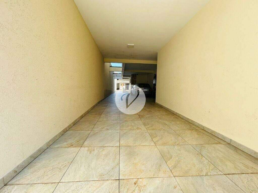 Sobrado para aluguel no Jardim: 