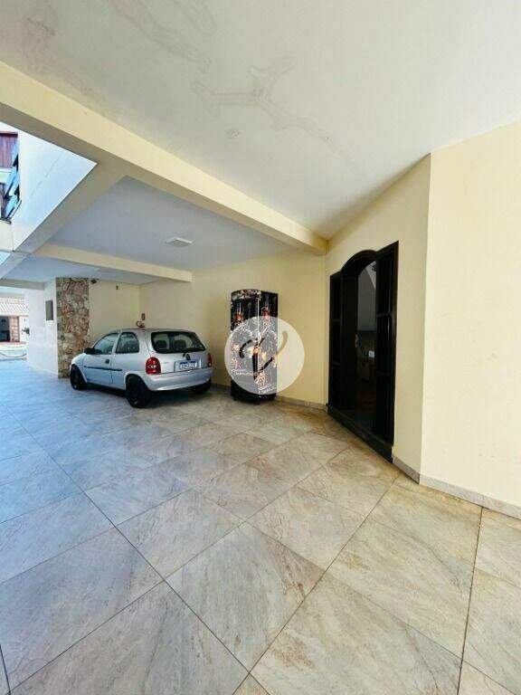 Sobrado para aluguel no Jardim: 