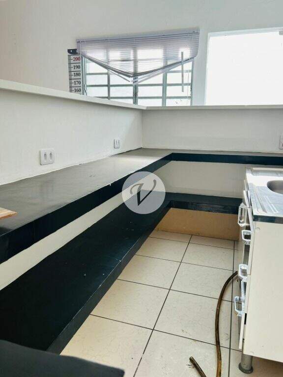 Sala para aluguel no Centro: 