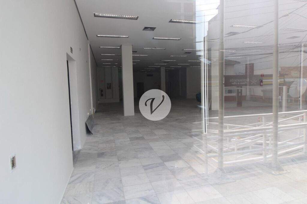 Prédio para aluguel no Centro: 