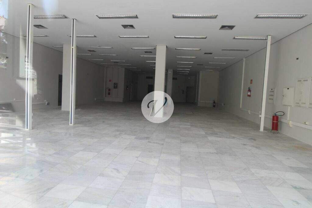 Prédio para aluguel no Centro: 