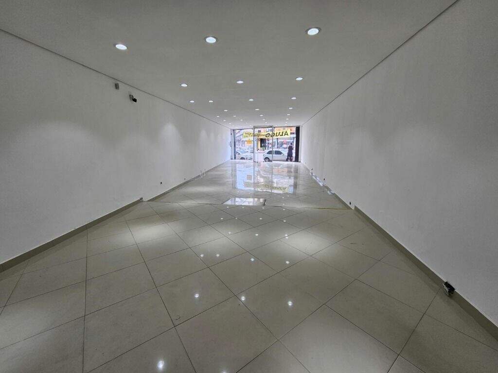 Salão para aluguel no Jardim Olavo Bilac: 