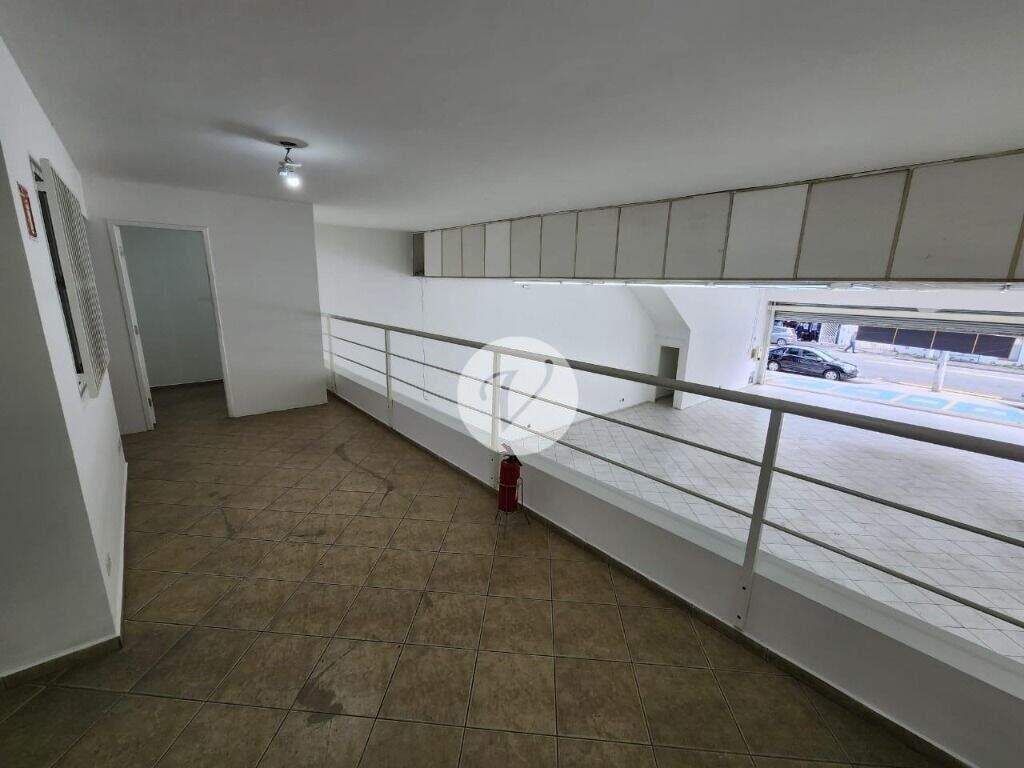 Salão para aluguel no Vila Linda: 