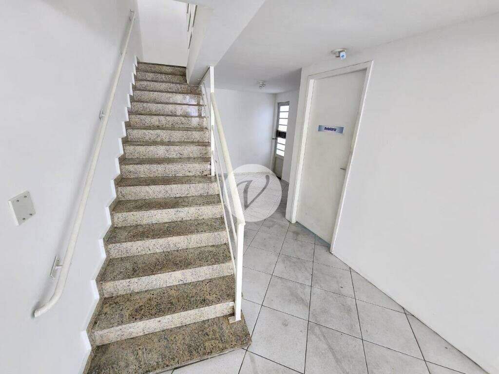 Salão para aluguel no Vila Linda: 