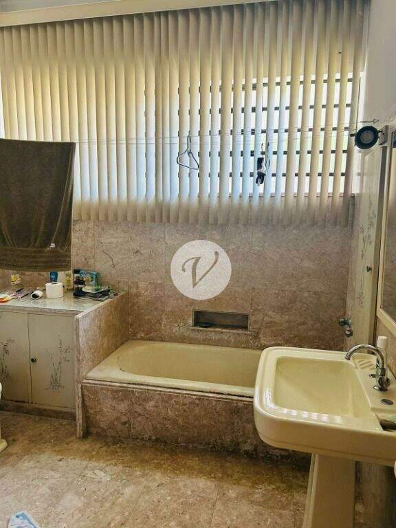 Casa para aluguel no Centro: 