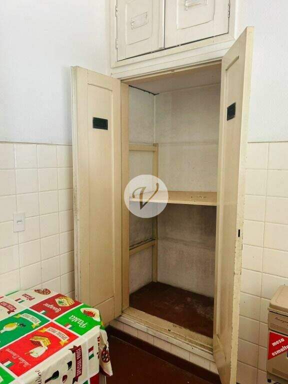 Casa para aluguel no Centro: 