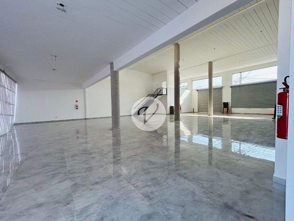 Prédio para aluguel no Jardim do Estádio: 