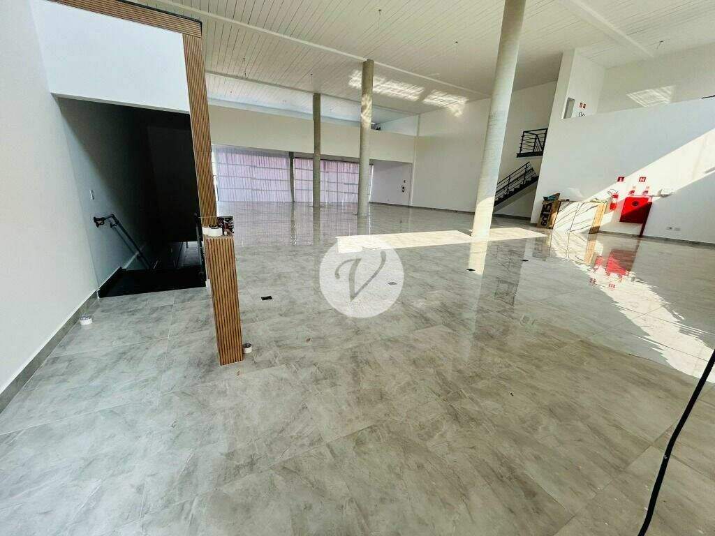 Prédio para aluguel no Jardim do Estádio: 