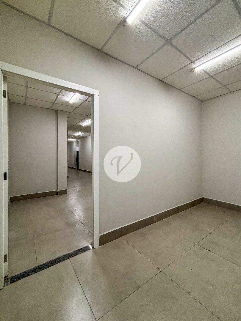 Salão para aluguel no Centro: 