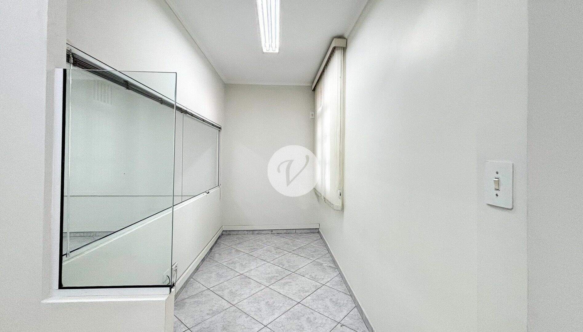 Sala para aluguel no Centro: 