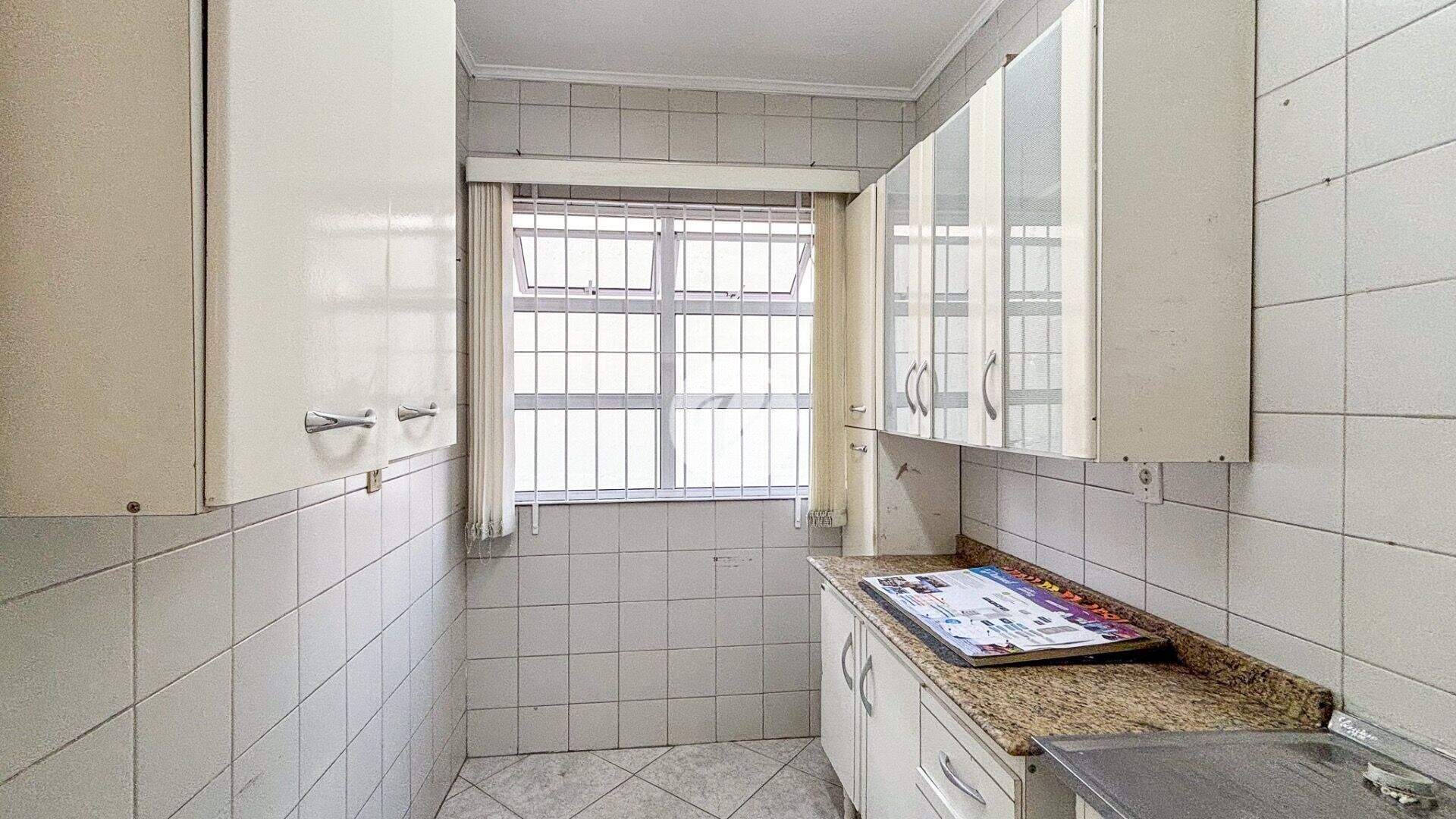 Sala para aluguel no Centro: 