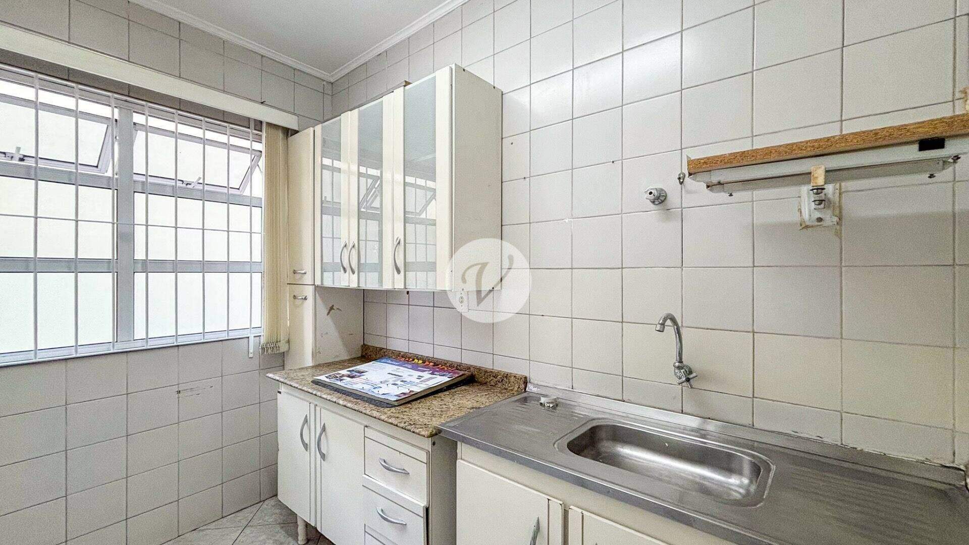 Sala para aluguel no Centro: 