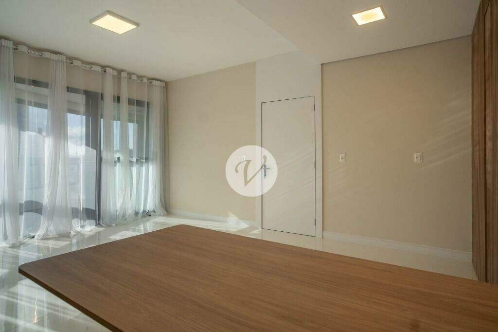 Apartamento para aluguel no Jardim: 
