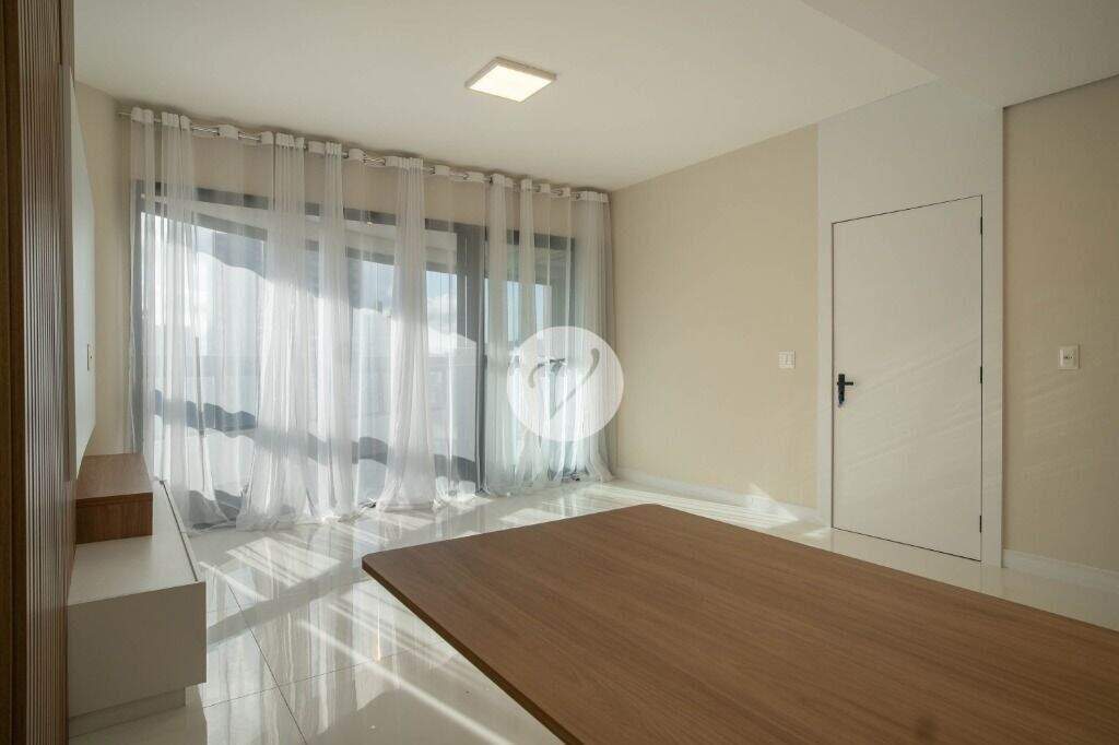 Apartamento para aluguel no Jardim: 