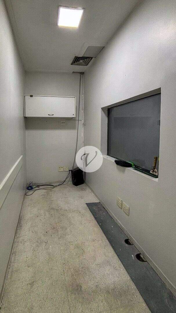 Prédio para aluguel no Centro: 