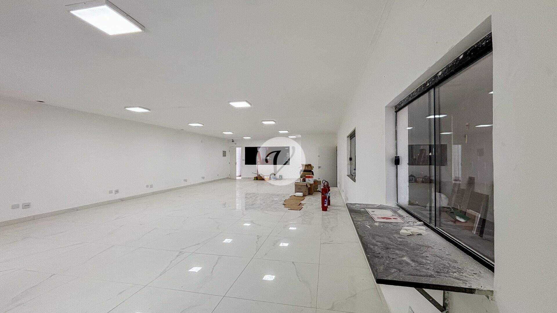 Prédio para aluguel no Centro: 