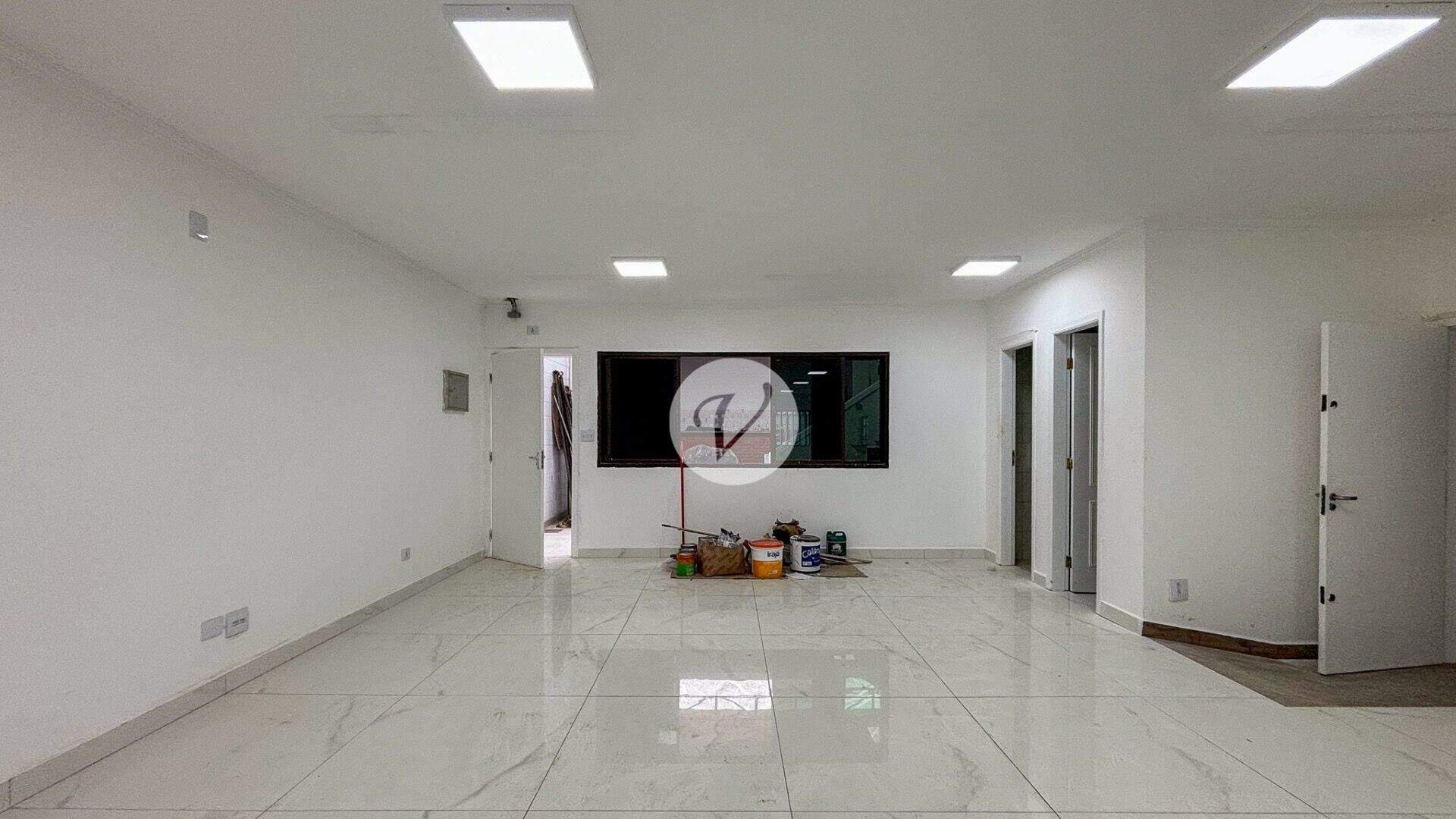 Prédio para aluguel no Centro: 