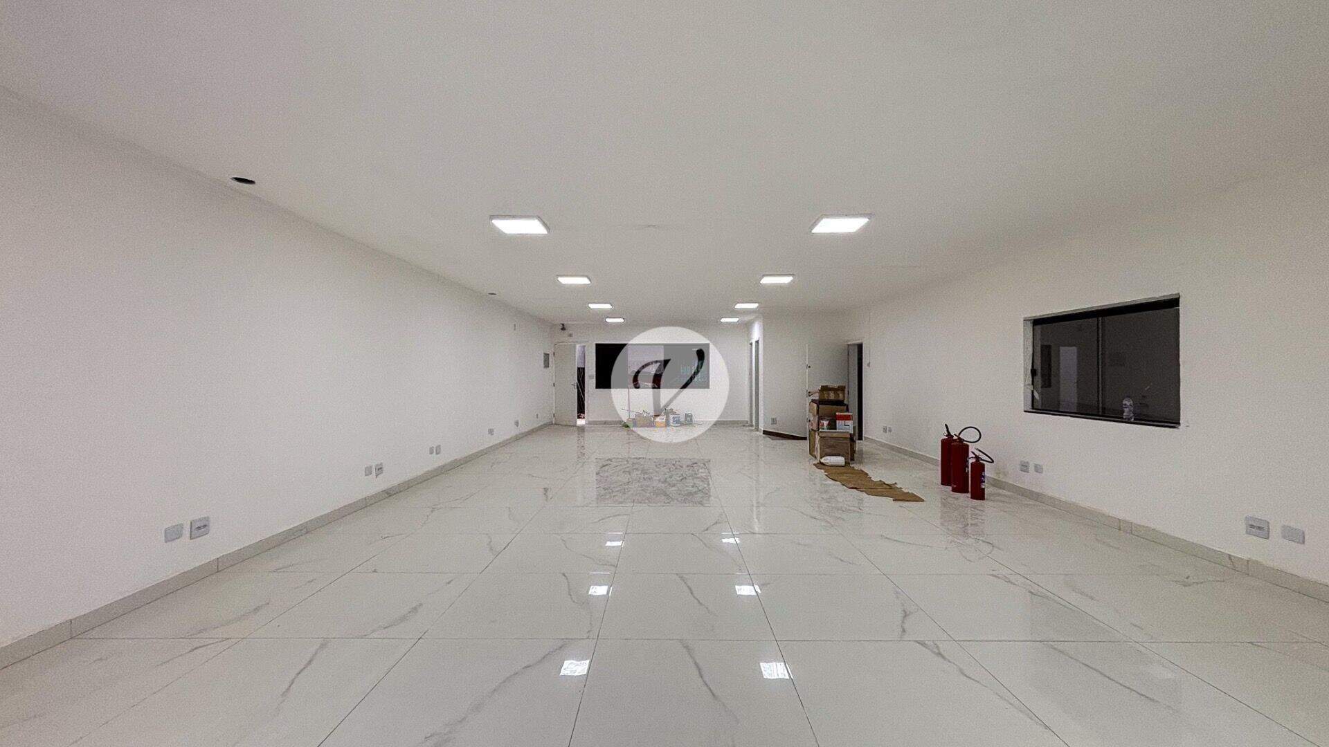 Prédio para aluguel no Centro: 