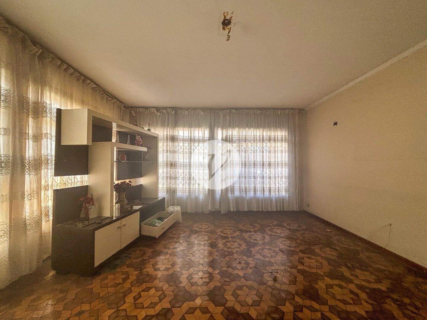 Casa para aluguel no Vila Helena: 