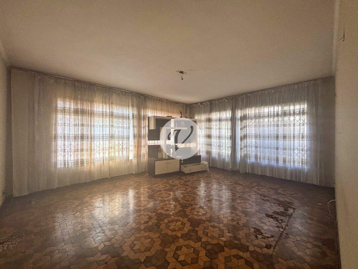 Casa para aluguel no Vila Helena: 