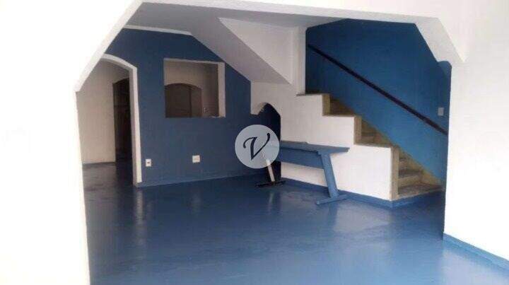 Sobrado para aluguel no Vila Helena: 