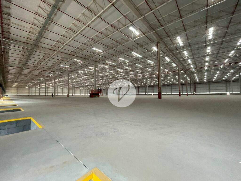 Galpão para aluguel no Parque São Vicente: 