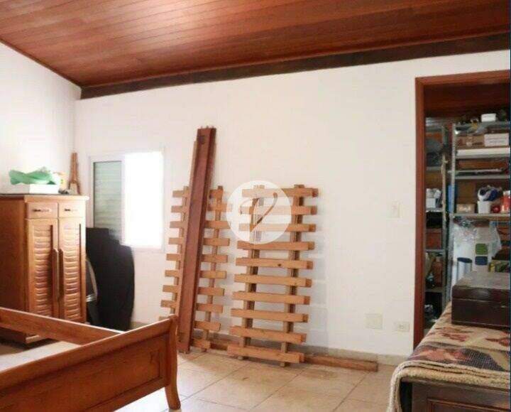 Prédio para aluguel no Centro: 