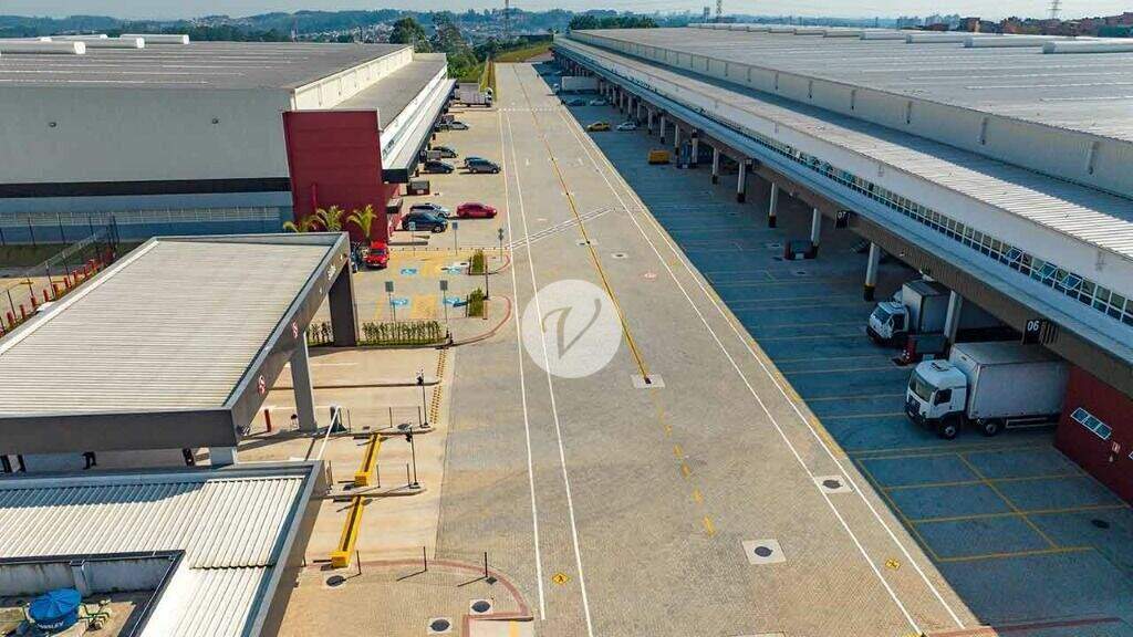 Galpão para aluguel no Batistini: 