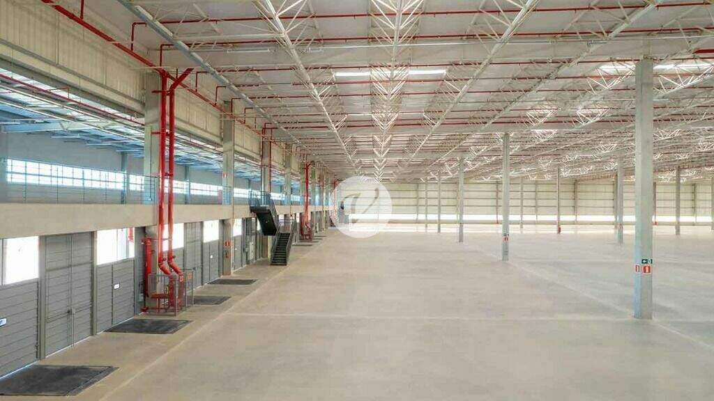 Galpão para aluguel no Batistini: 