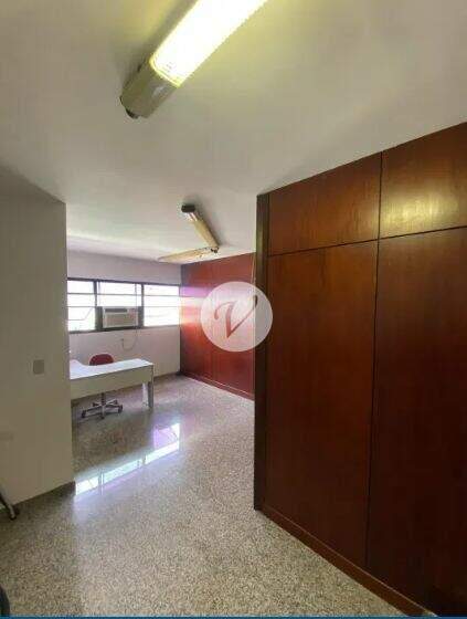 Sala para aluguel no Centro: 