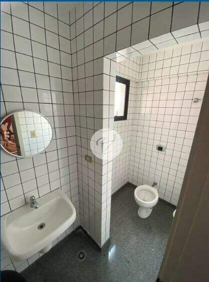 Sala para aluguel no Centro: 