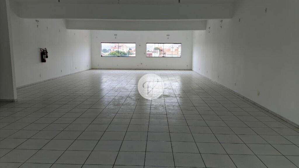 Salão para aluguel no Jardim do Estádio: 