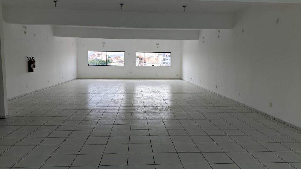 Salão para aluguel no Jardim do Estádio: 