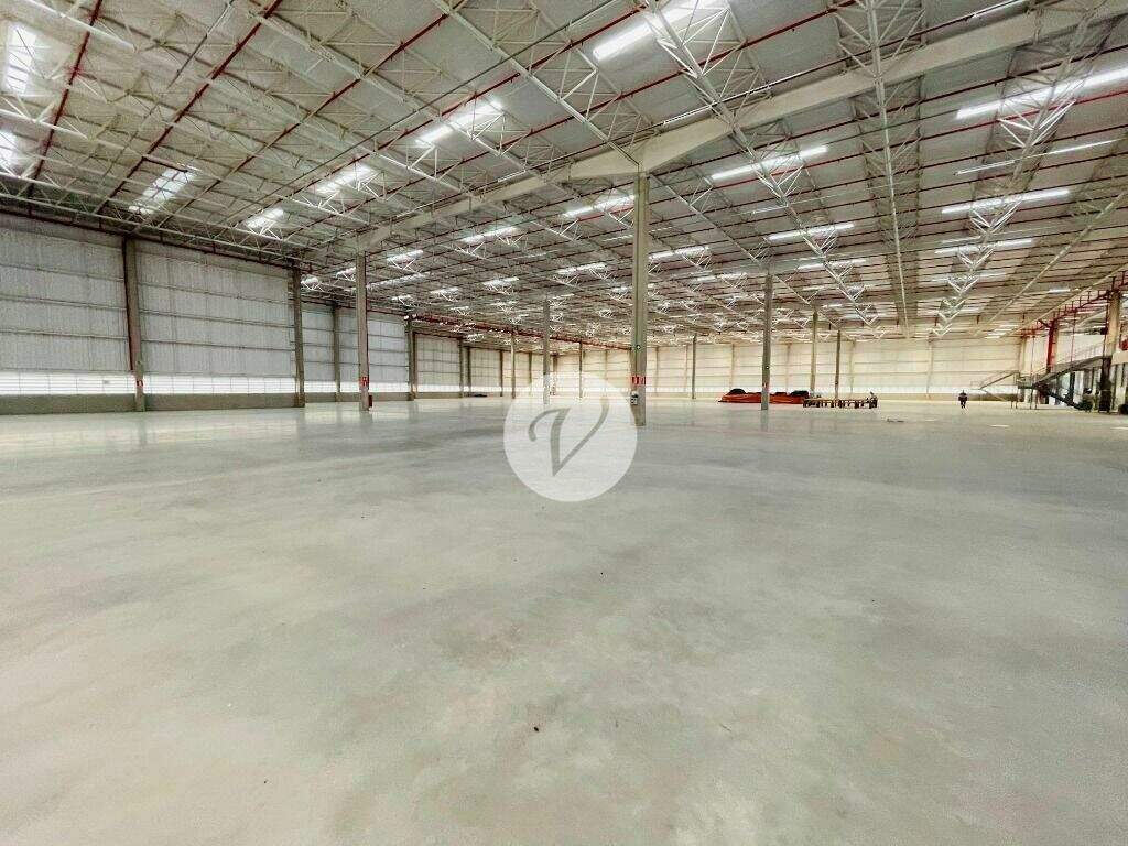 Galpão para aluguel no Batistini: 