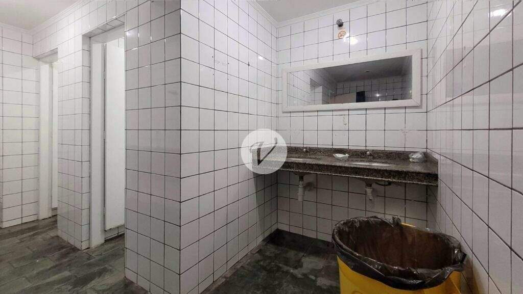 Galpão para aluguel no Centro: 