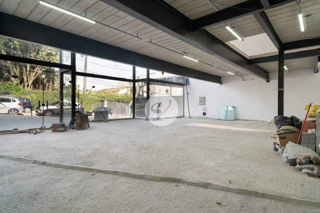 Salão para aluguel no Vila Santa Teresa: 