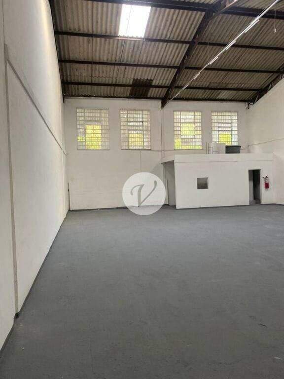 Salão para aluguel no Demarchi: 